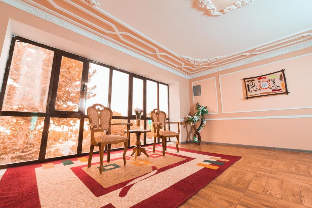 Reikartz Hokand Dış mekan fotoğraf